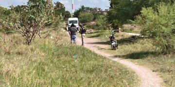 Asesinado encuentran a hombre en lote baldío