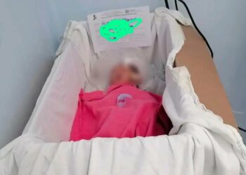 Recién nacido es colocado en una caja de cartón en hospital de Oaxaca; despiden al médico a cargo