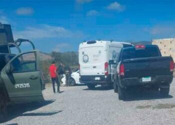 Encuentran tres cuerpos sin vida en Carretera a Matehuala