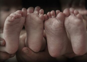 Denuncian robo de dos bebés recién nacidos en CDMX