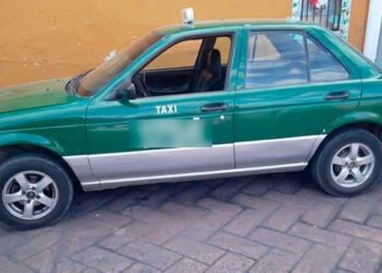 Sujeto que consumía droga en un taxi hurtado fue detenido