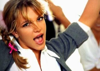 ‘Baby One More Time’ de Britney Spears cumple 25 años; así marcó a una generación