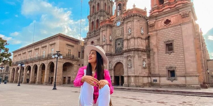 Sábado parcialmente nublado en SLP