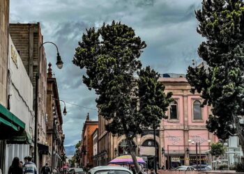 Jueves nublado con tormentas de truenos dispersas en SLP