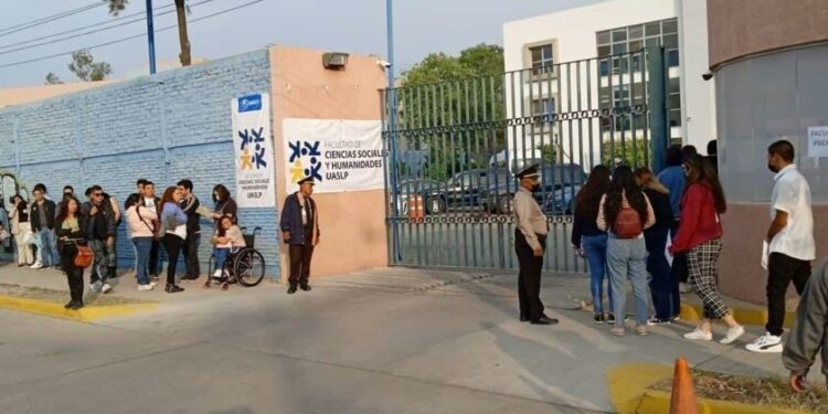 Por crisis de agua, Facultades de la UASLP envían a alumnos a clases desde casa