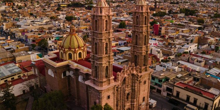 Martes parcialmente nublado en San Luis Potosí