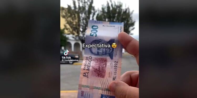 Exhiben a tiktokero potosino por dinámicas engañosas al “regalar” dinero