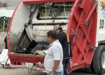 VIDEO: Muere recolector de basura al accionarse un arma que habían tirado