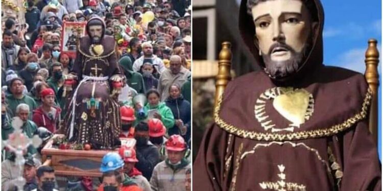 San Francisco de Asís. La leyenda del santo que ven caminar por las noches en Real de Catorce