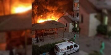 Bombardeo en hospital de Gaza: Hamás e Israel se culpan mutuamente por muerte de 500 personas