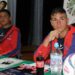 Jugadores del Atlético de San Luis firman autógrafos en la BECENE