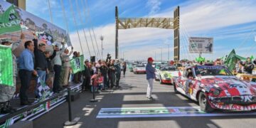 Ricardo Gallardo arranca etapa San Luis – Monterrey de la Carrera Panamericana