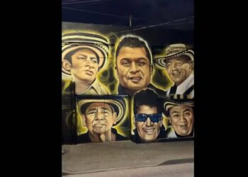 Cumplen sueño del Rey del Wepa; con mural “La escuela de la cumbia” inmortalizan al potosino
