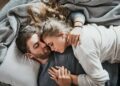3 beneficios de dormir con tu pareja que cambiarán tu vida