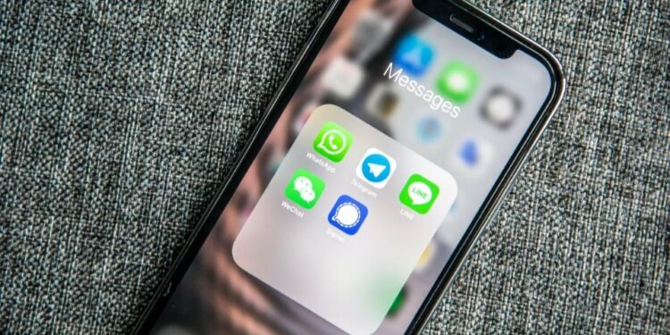 WhatsApp: Así puedes enviar mensajes cuando no tienes internet