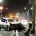 Muere taxista al chocar vs. señalética
