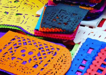 3 bonitas y tradicionales plantillas para hacer papel picado de Día de Muertos