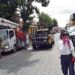 Patrulla policiaca arrolla a empleados municipales