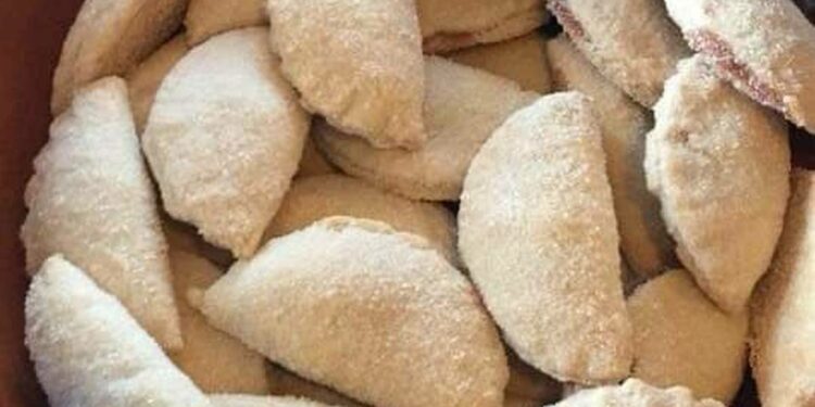 Empanaditas huastecas, la tradición panadera que sostiene hogares en SLP
