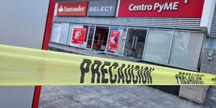 De Guadalajara sospechosos de robo frustrado a banco en SLP: Fiscal