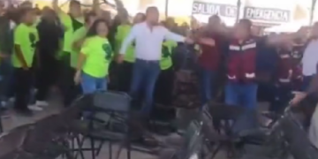 VIDEO: Simpatizantes de Claudia Sheinbaum se enfrentan previo a mitin de la precandidata
