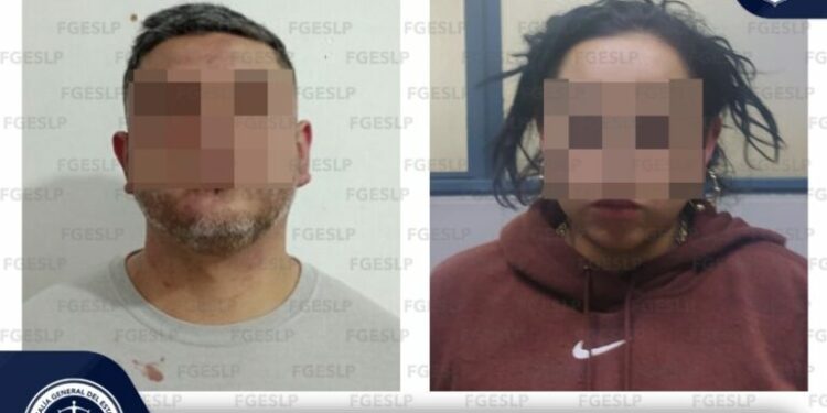 Detienen a pareja señalada por muerte de hombre en la Plaza El Dorado