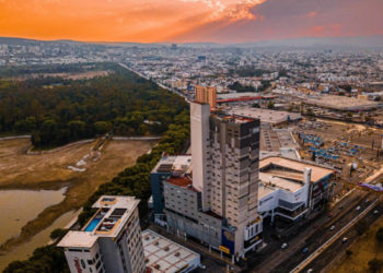 Sábado mayormente soleado en la capital potosina