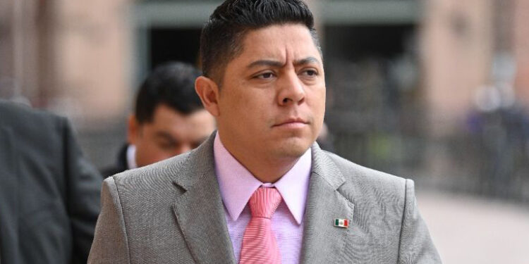 Ricardo Gallardo pide a diputados no congelar iniciativa de castración