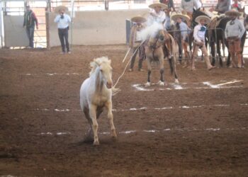 Charros y Escaramuzas de San Luis Potosí participarán en el Nacional de Charrería