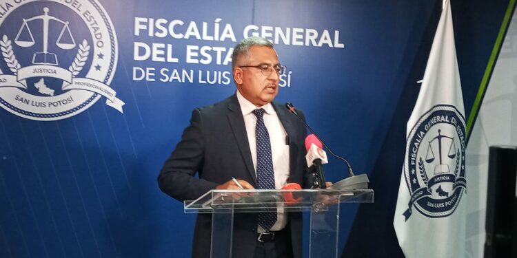 Por cobrar doble en el Ayuntamiento se detuvo al alcalde de Matehuala: fiscal