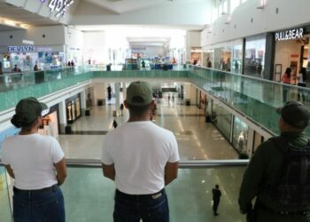 VIDEO| Con estrecha coordinación se garantiza el orden y la tranquilidad en plazas y centros comerciales