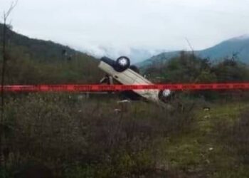 Muere estudiante en volcadura en Cerritos