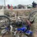 Pareja en motocicleta sufre accidente en camino a Peñasco