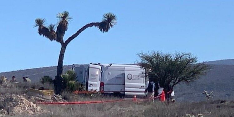 VIDEO: Levanta FGE cuatro cadáveres localizados en camino de Villa de Zaragoza