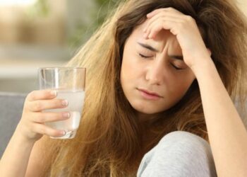 Las 7 mejores curas para la resaca (respaldadas por la ciencia)