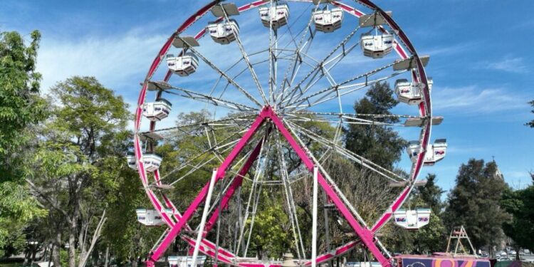 Rueda de la fortuna por Navidad en SLP: Horarios, fechas y costo
