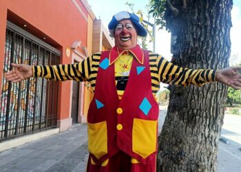 Payaso Zampabollos, 40 años de ser ícono del clown en SLP