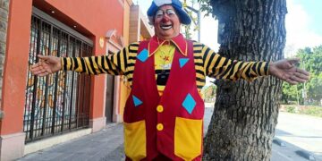 Payaso Zampabollos, 40 años de ser ícono del clown en SLP