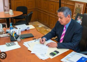 Niegan amparo a la UASLP, la obligan a pagar pensión completa de ex abogado