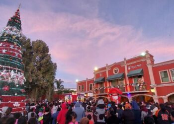 Gobierno de la Capital lleva la magia de la Navidad a La Pila, con posada para las familias de la Delegación