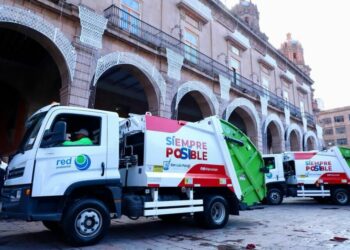 Sistema de limpieza en San Luis Capital se fortalece con nuevas barredoras y contenedores hidráulicos