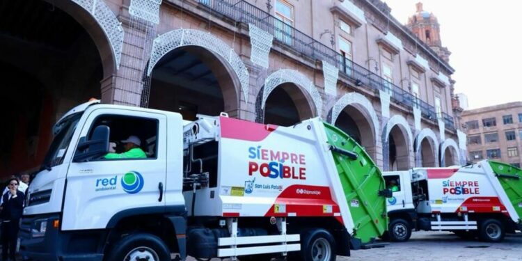 Sistema de limpieza en San Luis Capital se fortalece con nuevas barredoras y contenedores hidráulicos