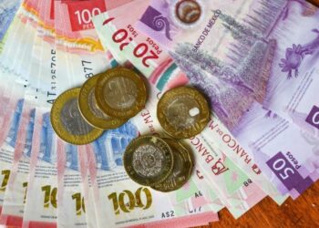 ¿Cuánto aumentarán las pensiones en 2024 con el incremento al salario mínimo?