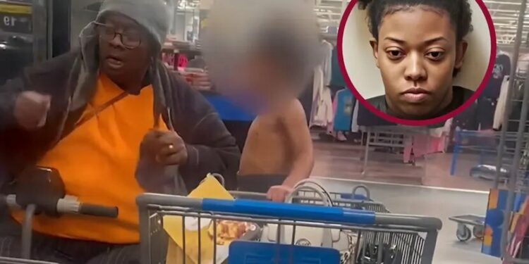 Detienen a mamá por llevar a su hijo al supermercado… sin ropa y con temperaturas bajo cero