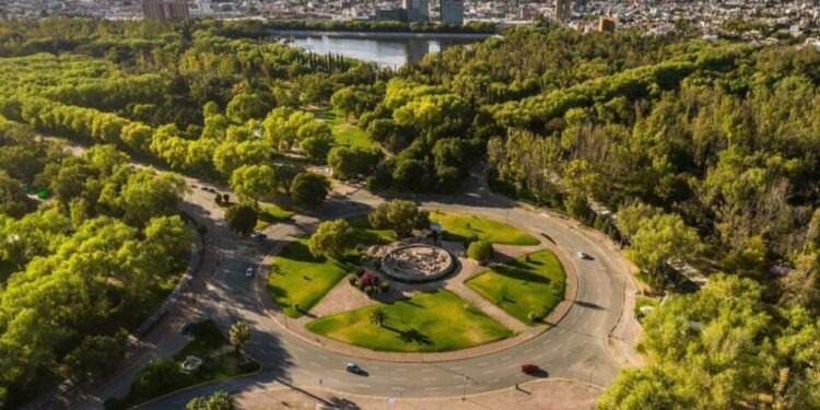 Domingo parcialmente nublado en la capital potosina