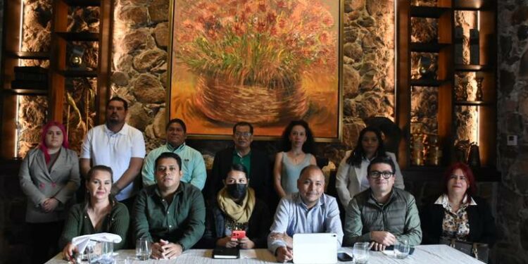 VIDEO: Líderes del Movimiento Laborista se pelean la dirigencia