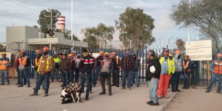 VIDEOS: Paro de labores en termoeléctrica de Villa de Reyes