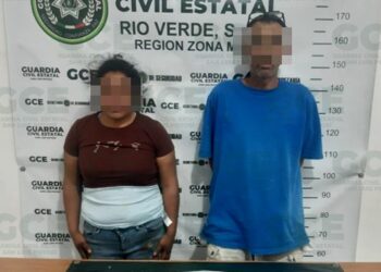 Operativo permite de rescate de personas secuestradas; hay dos detenidos y dos vehículos asegurados