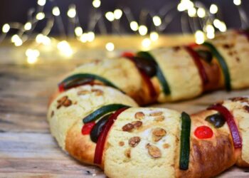 En apoyo a niños con cáncer, Casa Canica pone a la venta roscas de Reyes con causa