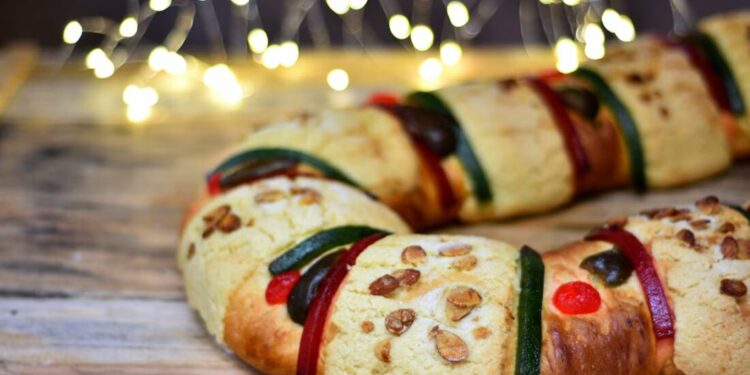 En apoyo a niños con cáncer, Casa Canica pone a la venta roscas de Reyes con causa